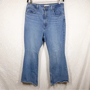 Levi’s Premium 70’s High‎ Rise Flare Jeans thumbnail 2