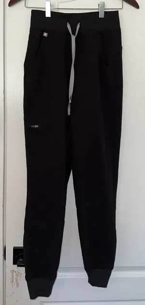 FIGS Jogger Scrub Pants thumbnail 3