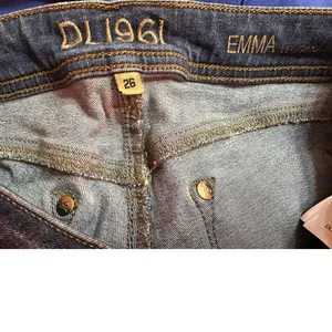 DL1961 Classic Medium Wash Skinny Jeans Casual Everyday Denim‎ thumbnail 6