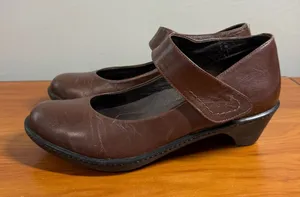 Dansko Bess Mary Jane Dark Brown Heel Leather Round Toe Comfort 37‎ thumbnail 1