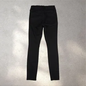 Good American Good Legs Skinny Jeans Women's 4/27 Black Sculpting Preppy Chic thumbnail 2