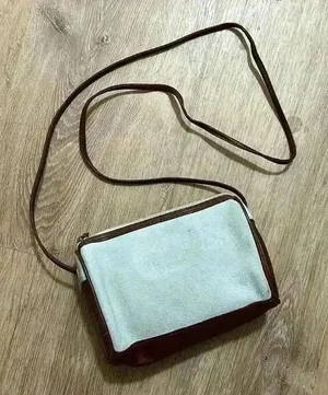 Pacific Leather | Brown Cream Two Tone Small Zip Shoulder Purse Crossbody Bag‎ thumbnail 1