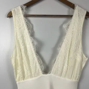 New House of CB London Ria White Lace Bridal Rehearsal Cocktail Bandage Dress M thumbnail 5