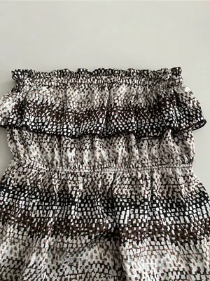 Velvet Torch Strapless Smocked Dress in Brown and White Print S thumbnail 4