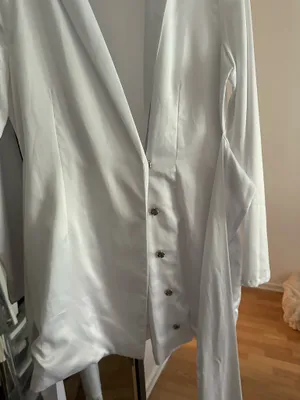White blazer satin dress Size M thumbnail 3