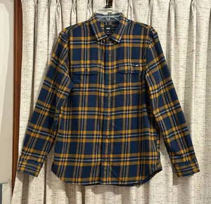 Vans Classic Fit Plaid Flannel Button Down Shirt  thumbnail 1
