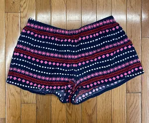 Geometric Patterned Pajama Shorts thumbnail 1