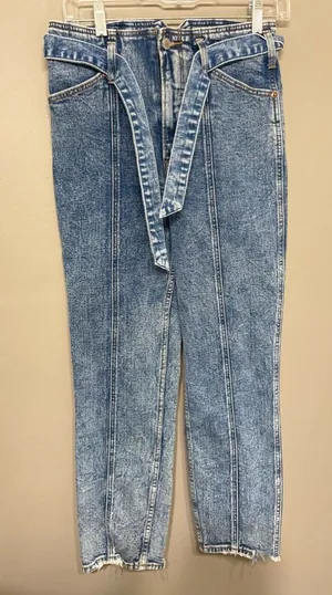 ABERCROMBIE & FITCH Women’s Ultra‎ High Rise Mom Jeans with Belt Size 4/27 thumbnail 1