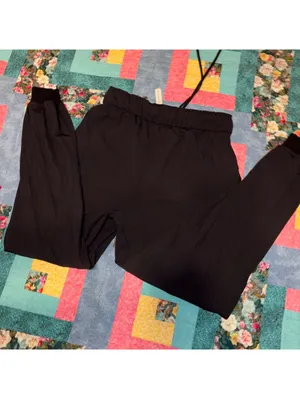Lululemon $118 On The Fly Black Jogger Pants Elastic Waist Woman’s Size 8 thumbnail 5