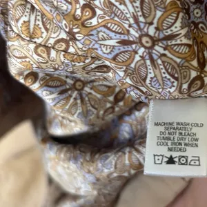 George Tan Jacket Size Large‎ thumbnail 9