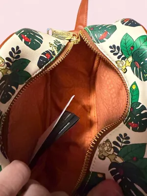 Loungefly Lion King Timon & Pumbaa Tropical Leaf Crossbody Bag thumbnail 6