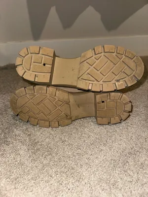 Steve Madden Howler Chelsea Boots thumbnail 6