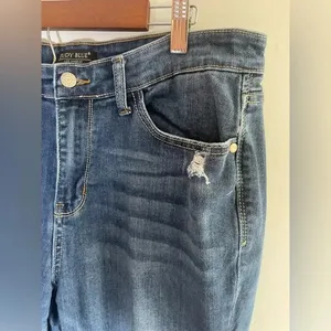 Judy Blue High Waisted Straight Fit Distressed Fray Hem Jeans 15/32 Plus EUC 021 thumbnail 2