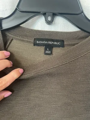 Banana Republic Crewneck thumbnail 3