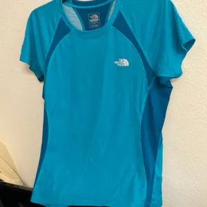 FINAL MARKDOWN The north face ladies top large thumbnail 1
