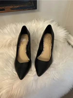 Jessica Simpson Black Textured Pointed-Toe Kitten Heels thumbnail 2
