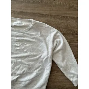 Calvin Klein Jeans Pullover Sweatshirt Womens XL Light Gray Crewneck Logo Fleece thumbnail 5