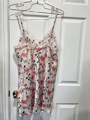 Victoria's Secret Chemise Slip Nightgown Pajama Dress Size Medium Lace Floral thumbnail 2