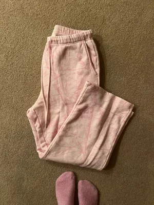 The iconic DAIRY BOY pink bubble gum sweats thumbnail 8