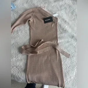Nwt Plt Rose Gold Metallic Knitted One Shoulder Dress S thumbnail 6