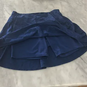 Nike Dri-FIT tennis golf skirt cheetah print with compression shorts thumbnail 2