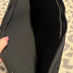 Y2K PINK Victoria's Secret Black and White Zebra 🦓 Print Sequin Laptop Bag thumbnail 3