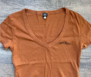 BDG Cropped T-Shirt  thumbnail 1