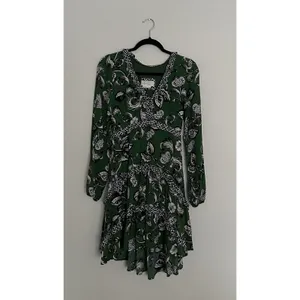 Anthropologie Robin Boho Tiered Ruffled V-Neck Dress Green Motif Size Small thumbnail 5