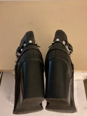 Steve Madden women black leather stud biker.Cala biker heel boots US 8.5 thumbnail 11