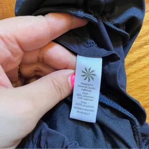 Athleta navy blue running shorts size XS thumbnail 6