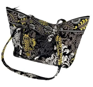Vera Bradley Womens Retired Baroque Print Quilted Large Travel Tote Handbag Mult thumbnail 1