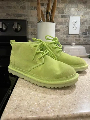 UGG Limited Edition Lime Green thumbnail 4