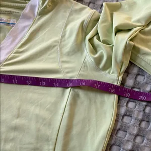 Columbia Women's lime Omni- freeze Hoodie thumbnail 5