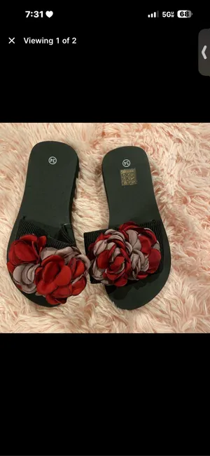 Floral Rosette Slide Sandals EU 34 US Womens 4 / Girls 3 Red Black Platform Slid thumbnail 5