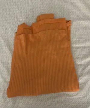 American Eagle long sleeve thumbnail 2