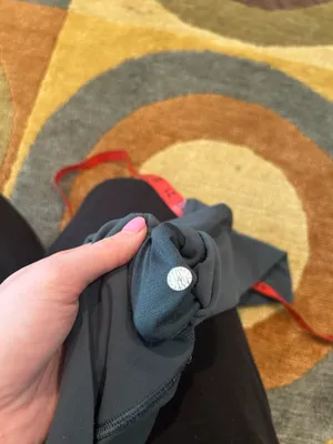 Lululemon Align High Rise Crop 21” Leggings Dark Green Size 4 thumbnail 3