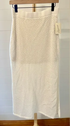 Universal Thread‎ Cream Maxi Sweater Skirt thumbnail 1