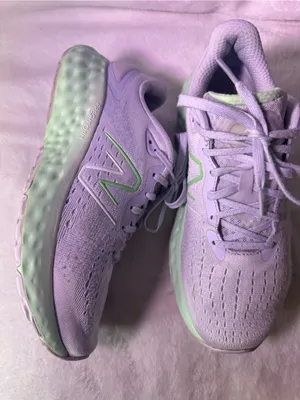 New Balance White Shoe with Neon Green Accents thumbnail 4