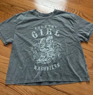 Country Girl Nashville Graphic Tee - Gray Vintage-Style Short Sleeve thumbnail 1