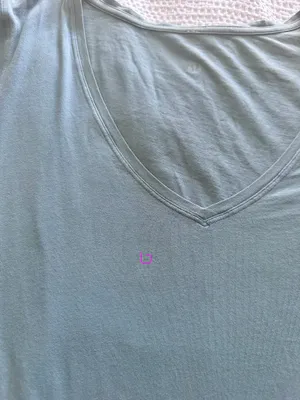 Lululemon vneck  Pima cottton short sleeve tshirt thumbnail 3