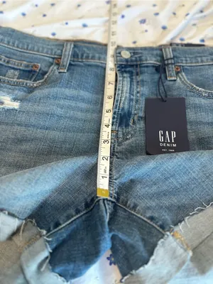 NWT Gap Cuffed Jean Short Sz12/31 Mid Rise Casual Classic Preppy Festival Summer thumbnail 6