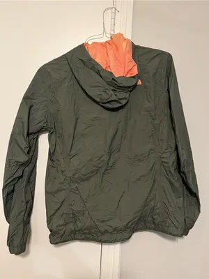 The North Face Women's Green Hooded Full Zip Waterproof Rain Jacket Size M thumbnail 4