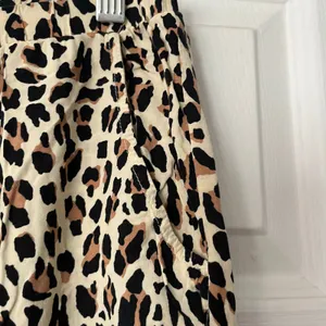 Forever 21 Leopard Print Pajama Pants - Size M thumbnail 3
