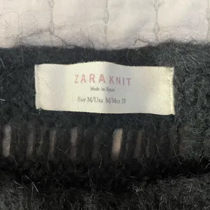 Zara Knit Size Medium‎ Knit Black Sweater Excellent Condition thumbnail 5