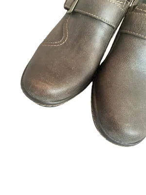 Clarks Bendables Freesia Clog Shoes Low Heel Buckle Leather Light Brown Size 8 thumbnail 3