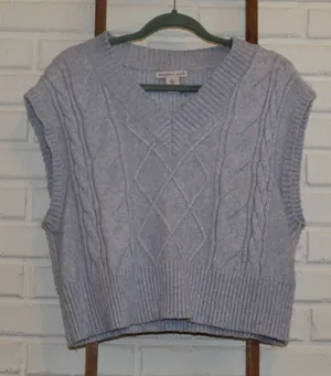 Light blue sweater vest sincerelyJules thumbnail 1