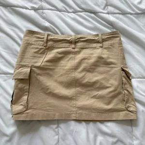 Brandy Melville Khaki Cargo Mini Skirt Tan 100%‎ Cotton Utility Beachy Summer thumbnail 7