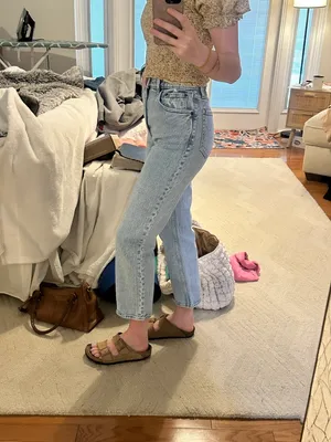 Abercrombie 90’s Straight Ultra High Rise Jeans thumbnail 5