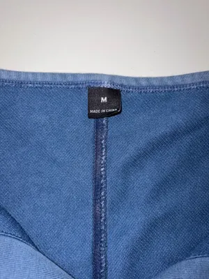 Shein Long Sleeve Crop Top thumbnail 2