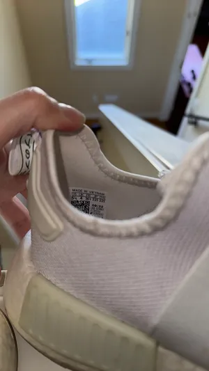 Adidas NMD R1 Women’s thumbnail 2